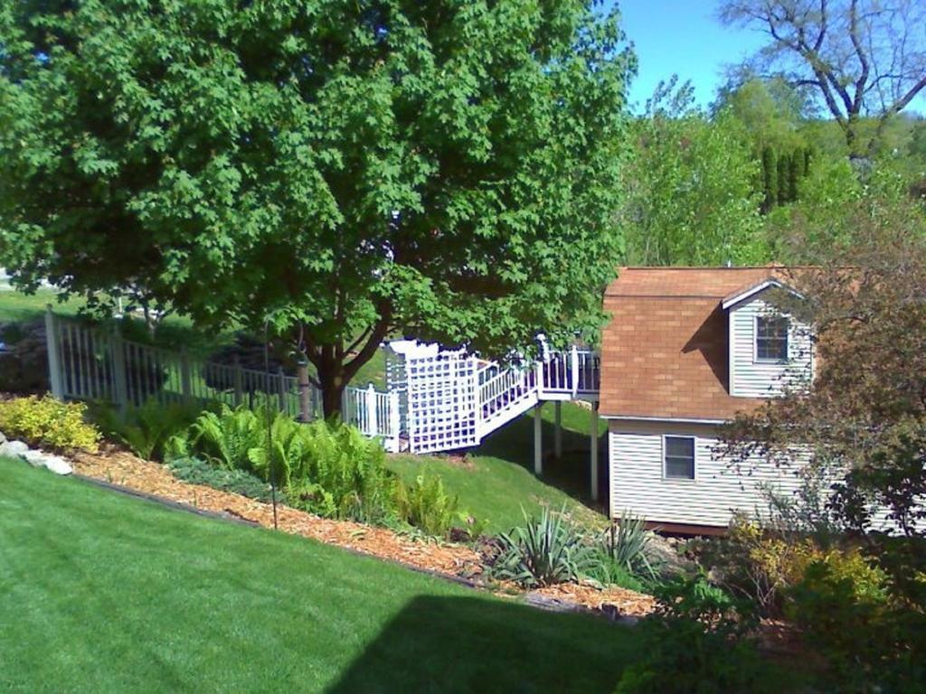 Trickling Waters Retreat Villa Marquette Екстериор снимка