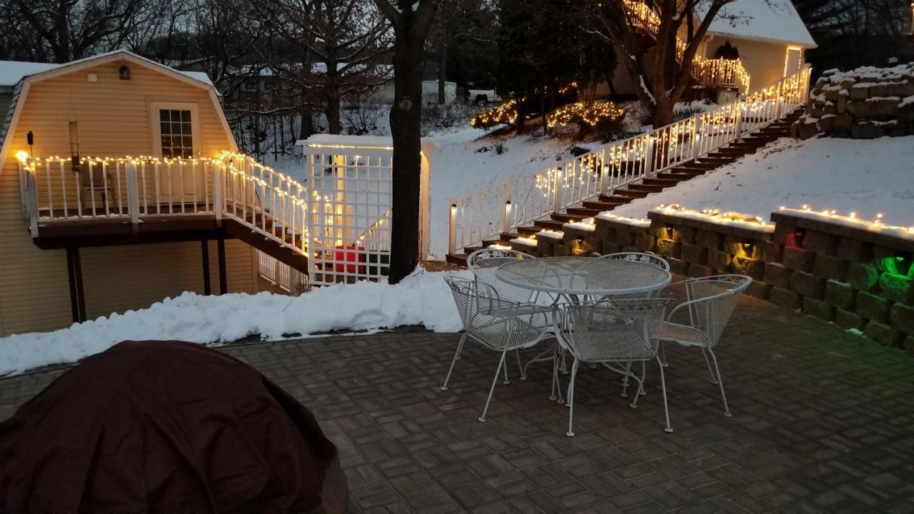 Trickling Waters Retreat Villa Marquette Екстериор снимка